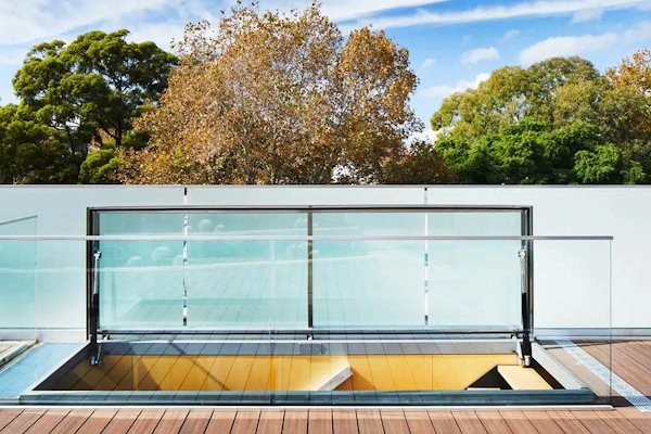 Sustainable daylighting devices and skylights, integral to biophilic design, offer energy-efficient illumination while connecting indoor spaces with the outdoors.
#biophilicdesign #sustainableconstruction