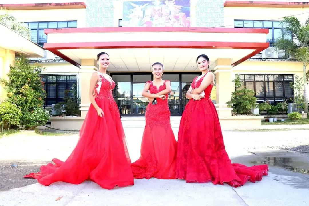 anhsSPA's tweet photo. WHAT A BLAST! ✨❤️
The Alangalang NHS Vocal Trio performed during the Leyte Division's Prestigio 2023. https://t.co/u8i1BhReq9