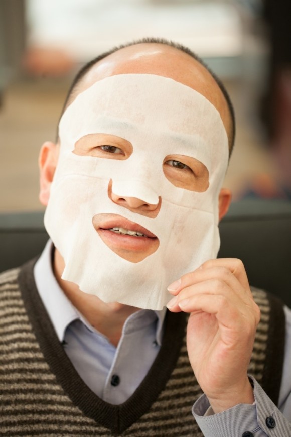 누구일까요?

김대현입니다.
'글나인'은  필명입니다.
'지산광 거사'라고도 불립니다.

중년인 나이에 아직도 청년시절 좌우명을 가지고 살아가고 있습니다.

"호랑이는 배가 고파도 풀을 먹지 않는다."