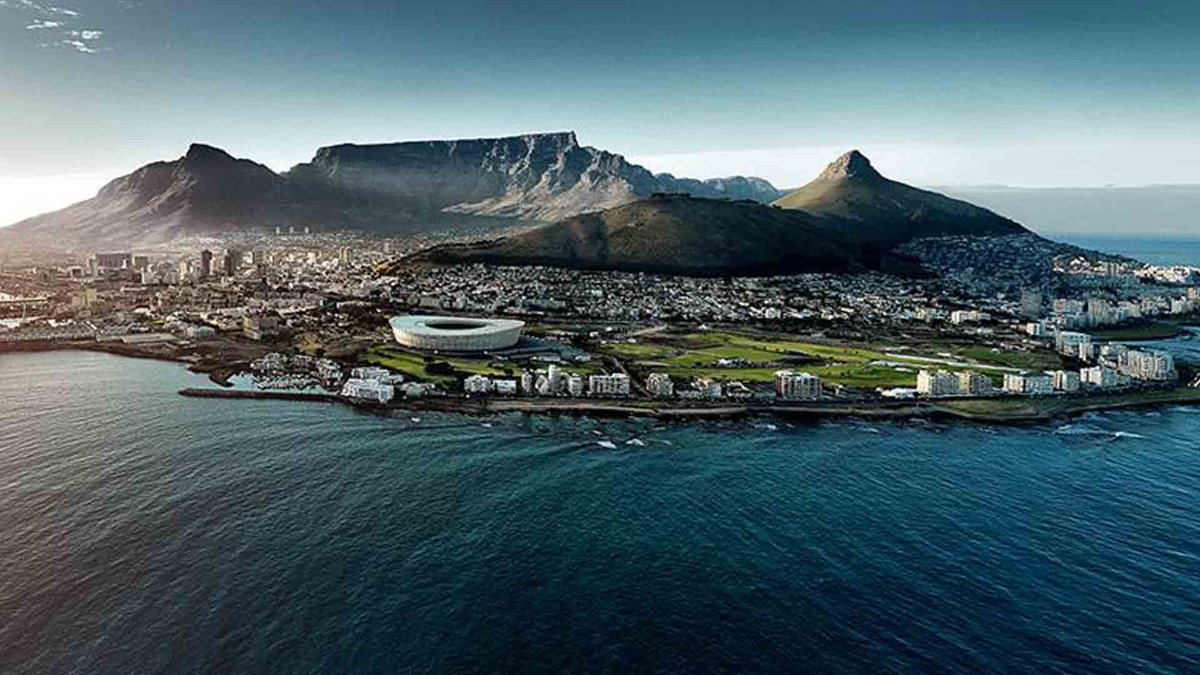#SA #TOURISM The Western Cape — particularly Cape Town — saw record-breaking tourism activity in December. A monthly tourism report compiled by the Western Cape government’s trade, investment and tourism promotion agency, Wesgro, shows more than 400,000 people visited the Western