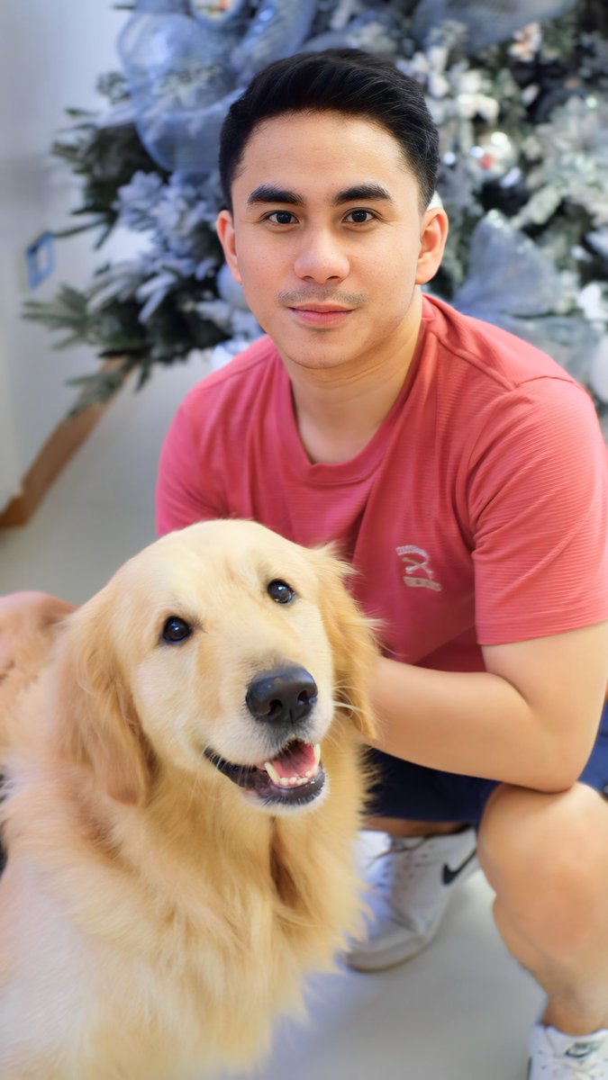PassionateKiddo's tweet photo. Woof woof 🐕 https://t.co/ecA24gY1Bf