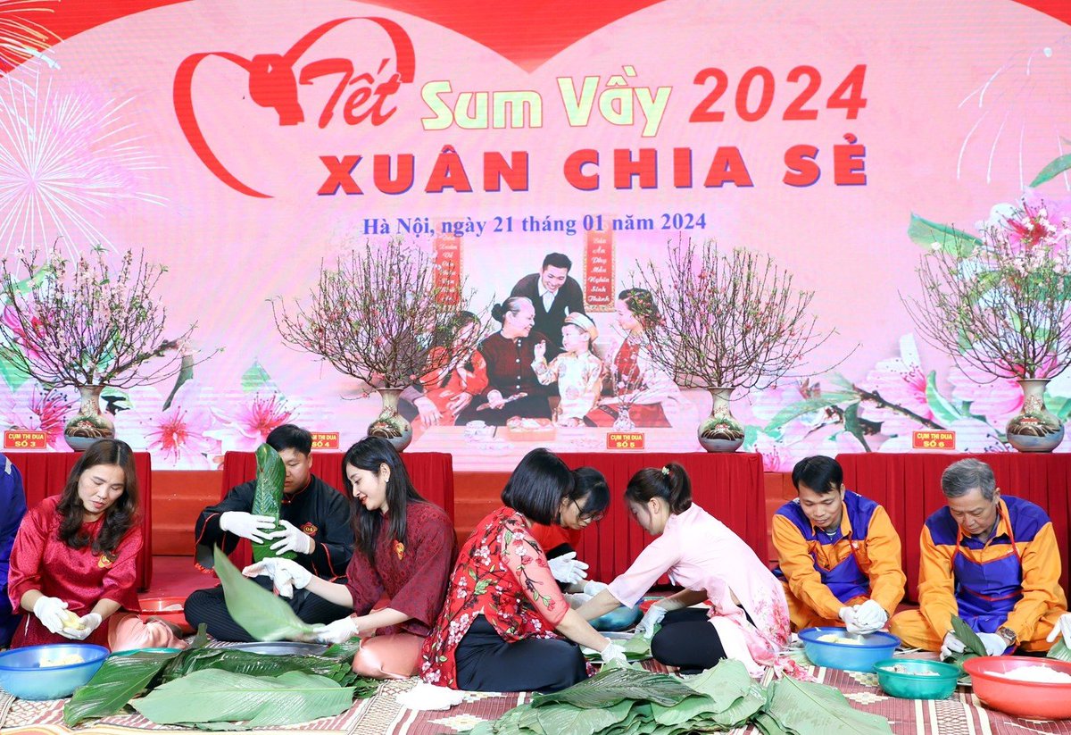 Không có nghề gì cao quý bằng nghề dạy học. Chúc các thầy, các cô luôn mạnh khỏe, bình an, công tác tốt và có một gia đình hạnh phúc.