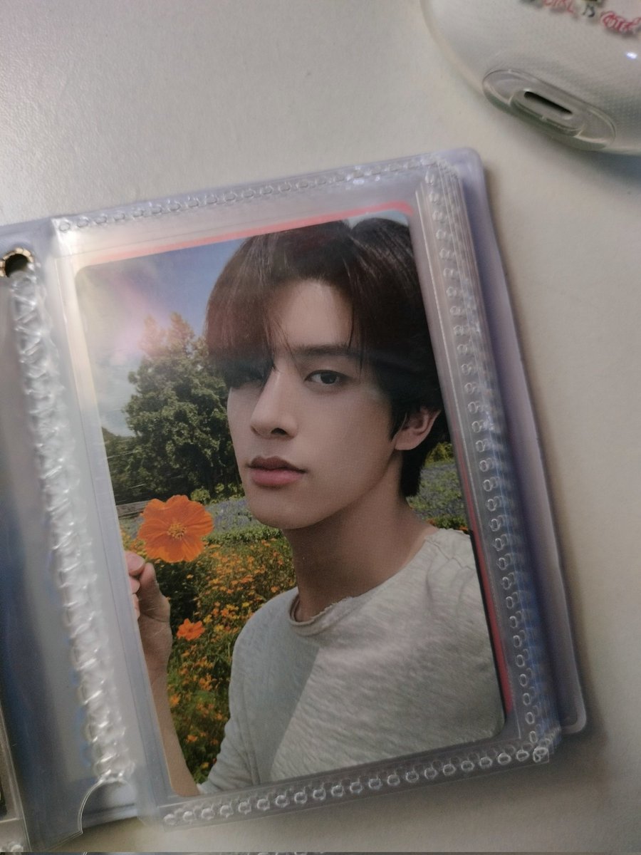 ryeongzcart's tweet photo. 💌・・ ・ #ryeongzcart_mails ！
from : @SolaceCart_

hello ! jake arrived safely po. thank you so much for trading with me 🫶 

#solacecart_feedback https://t.co/3muBoL0vj0