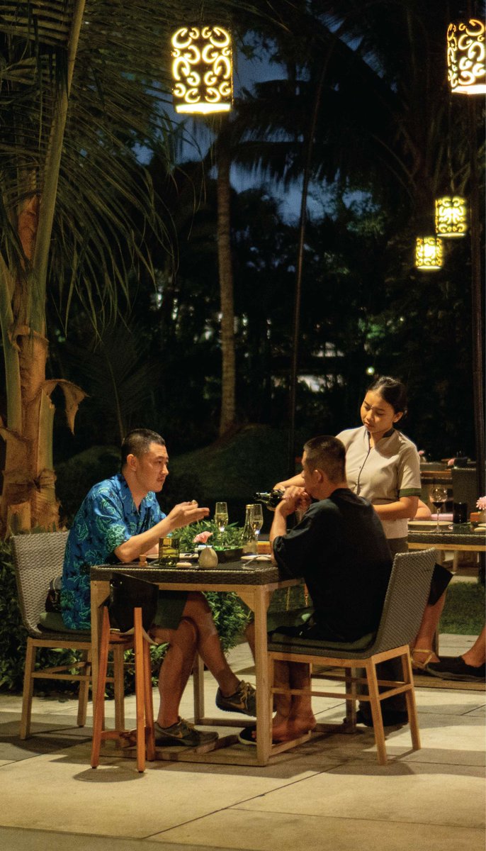 When the weather is good, sit outside and feel it.

#CucaBali #InventiveComfortFood #bestinAsia