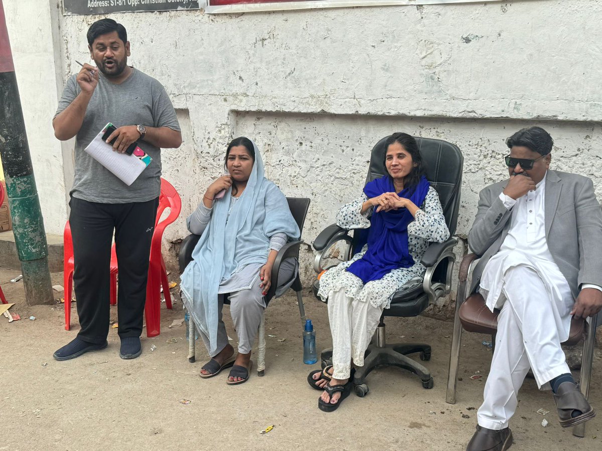 kashifalex1513's tweet image. Vice President @PYOSindh @RoomaMatto chaired the social media meeting regarding #Election2024 #Compaign #VoteForTeer 
#چنو_نئی_سوچ_کو 
@BBhuttoZardari @AseefaBZ @MediaCellPPP @MattoMushtaq