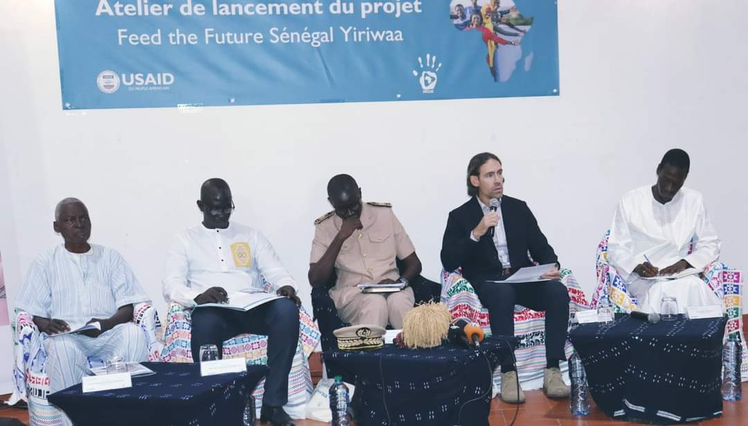 sutmullerdemba's tweet photo. @USAIDSenegal  et @DECLICsud ont lancé le 17 Janvier à Ziguinchor, le projet FtF Senegal Yiriwaa en présence des autorités administratives et locales de la Région. locales. La cérémonie a été co-présidée par le Gouverneur et le Directeur du Bureau Croissance Economique de l'USAID https://t.co/gnLf2CgSu6