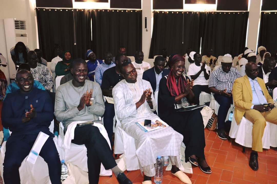 sutmullerdemba's tweet photo. @USAIDSenegal  et @DECLICsud ont lancé le 17 Janvier à Ziguinchor, le projet FtF Senegal Yiriwaa en présence des autorités administratives et locales de la Région. locales. La cérémonie a été co-présidée par le Gouverneur et le Directeur du Bureau Croissance Economique de l'USAID https://t.co/gnLf2CgSu6