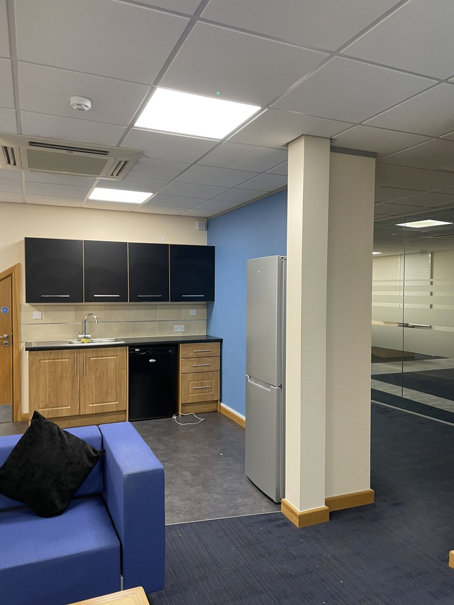 Full_interiors_'s tweet photo. Office Refurbishment, Bradley Business Park, Huddersfield. 
🟧 Full Interiors 🟧
☎️ 01484 613022 ☎️
📧 info@fullinteriors.co.uk 📧
👩‍💻 https://t.co/NAyj7JRpnM 👨‍💻 https://t.co/yFlqcxhmZL