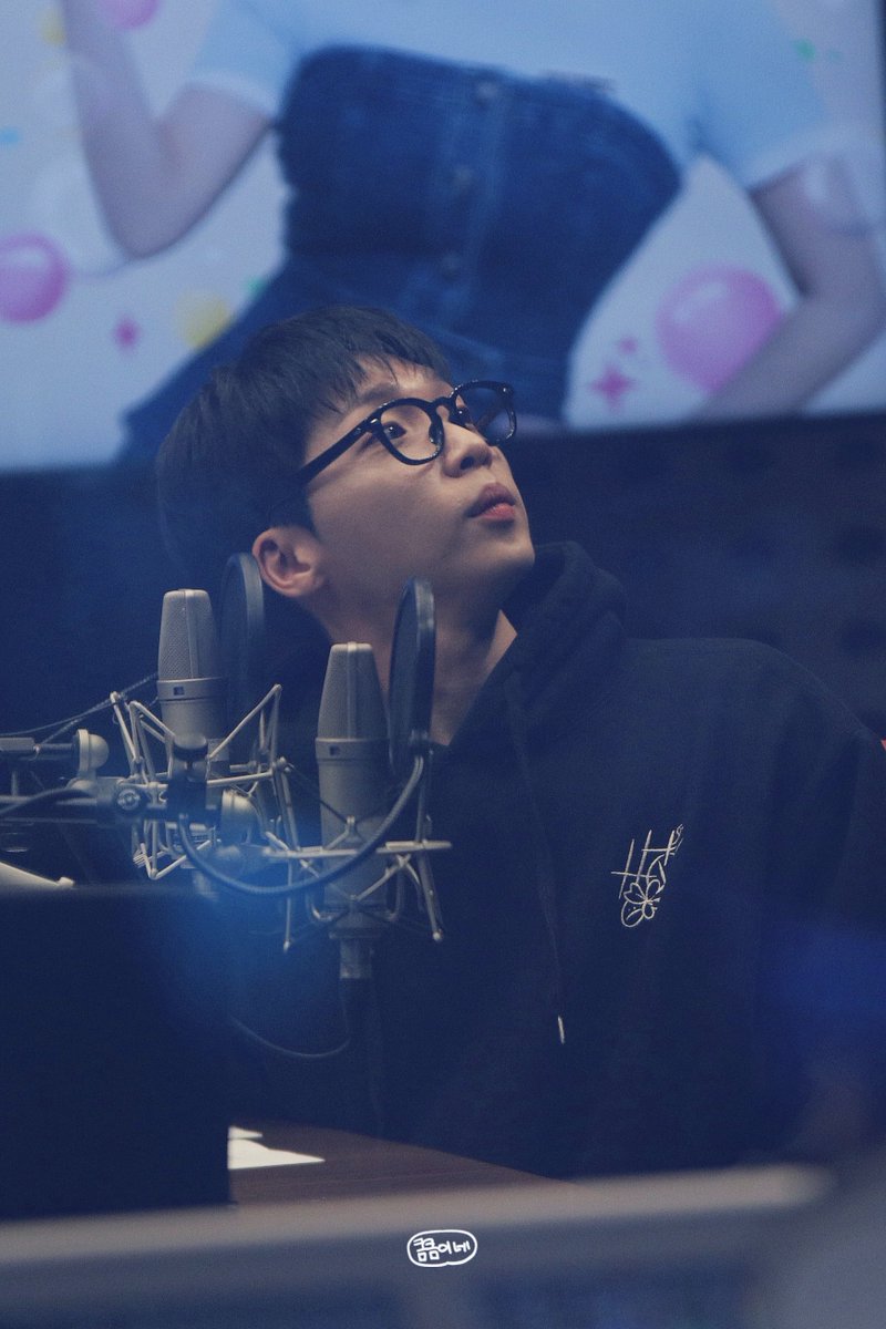 freshsewoon's tweet photo. 240122 가요광장 프리뷰

✨👀✨
 
#JEONGSEWOON #정세운 
#큼큼이네 https://t.co/CrXuOLSapE