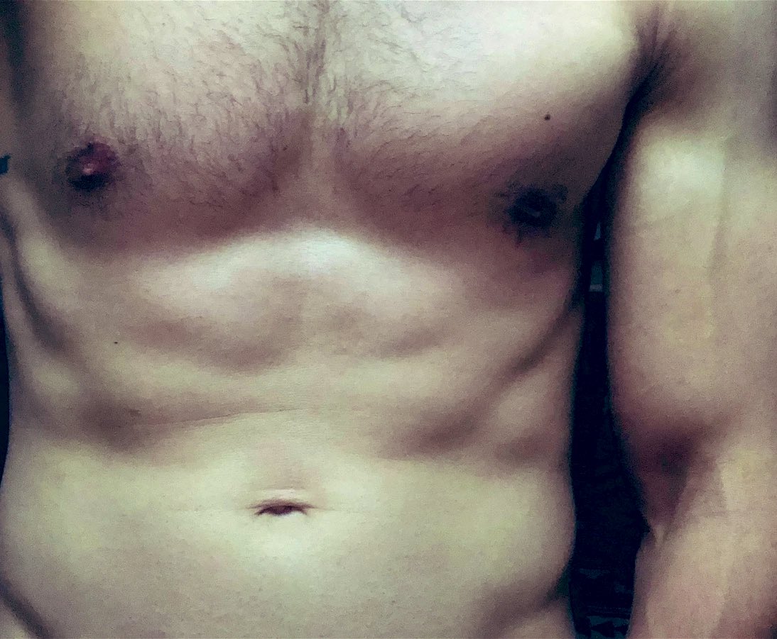 southguy26's tweet photo. Got a love hate relationship with my body hair, but think I’ll keep the chest hair https://t.co/mVWcUC0awY