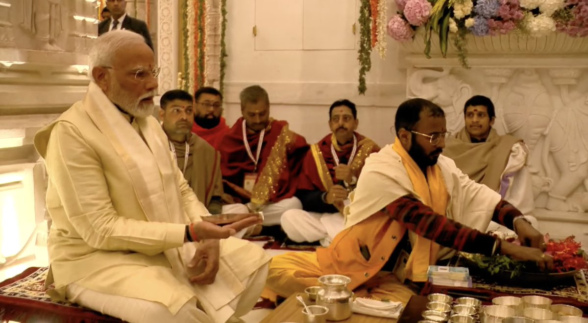 _KhabarIndia's tweet image. अयोध्या राम मंदिर से पहली तस्वीर
#RamMandirPranPrathistha #modi #khabarIndia #rammandir #ayodhya