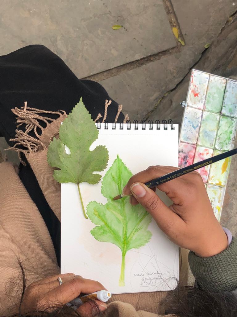 Snapshots from the #naturejournaling session yesterday. Kudos to the participants who braved the cold and the fog 

#delhievents #outdoorlearning #nature