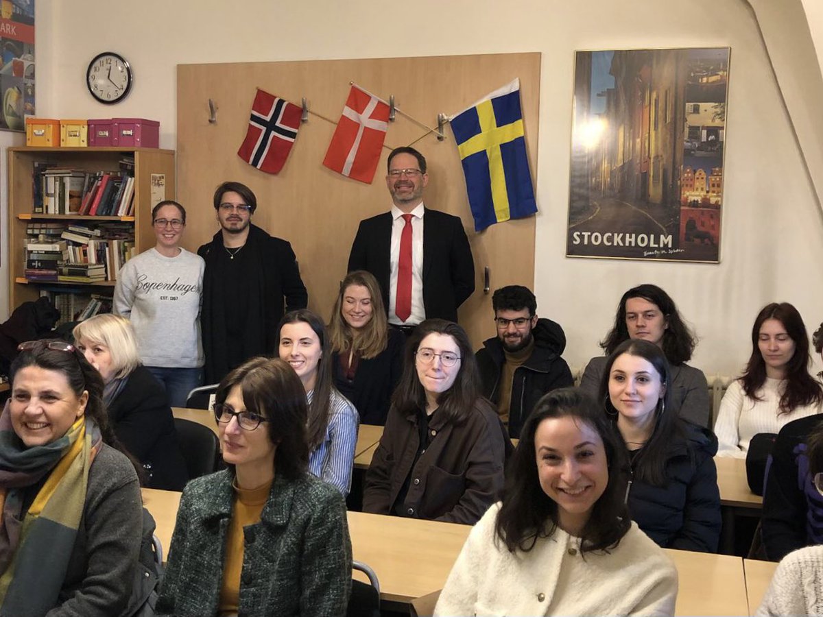 DKambBulgaria's tweet photo. 📚Thrilled to contribute to academic enrichment at Sofia University’s Nordic Studies! The Embassy had the pleasure to donate som books on 🇩🇰 literature and we celebrated it with the students and teachers last week! @DanishMFA @MFABulgaria #sofiauniversity https://t.co/NApgglOMEb