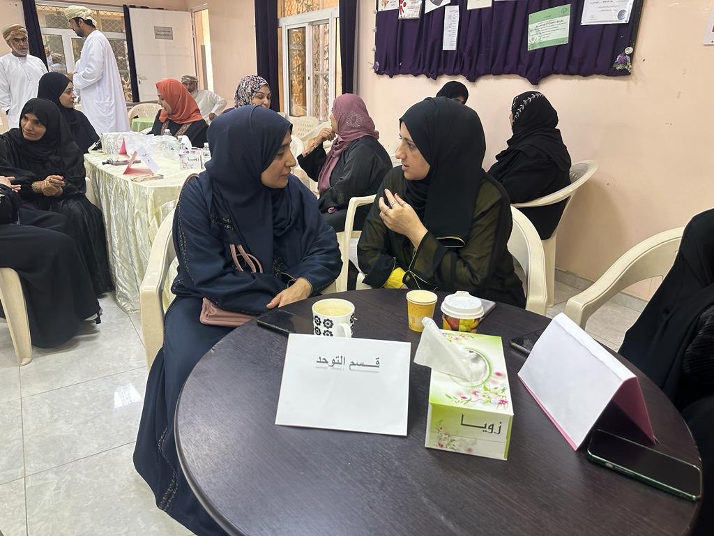 نفذ اليوم مركز الوفاء لتأهيل الأشخاص ذوي الإعاقة بالمضيبي ملتقى الأسرة بحضور عدد كبير من أولياء الأمور بعنوان:-
 (باهتمام أسرتي أهزم إعاقتي)