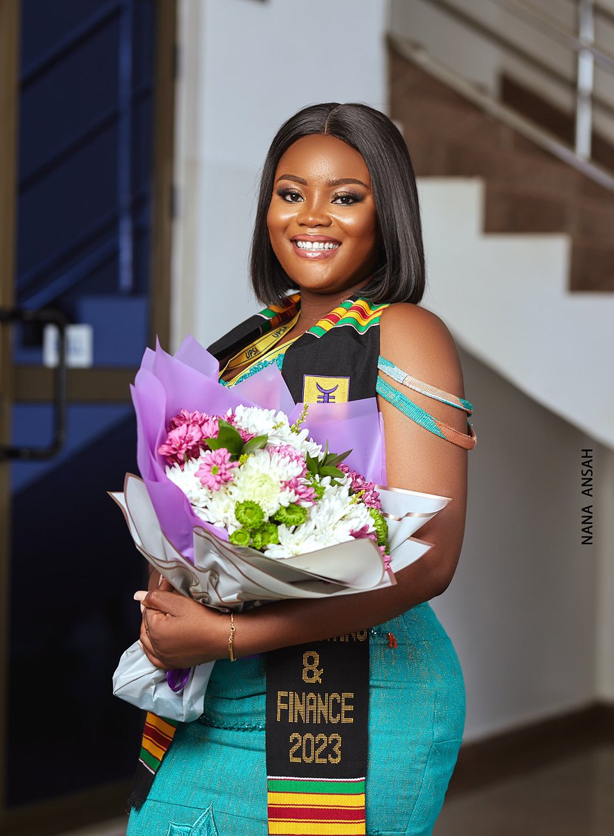 A very Big Congratulations 🎉 to all Students Graduating this week 🙏 Book Nana Ansah for your graduation 🧑‍🎓 Pictures 👩‍🎓 #AFCON2023 #BlackStars