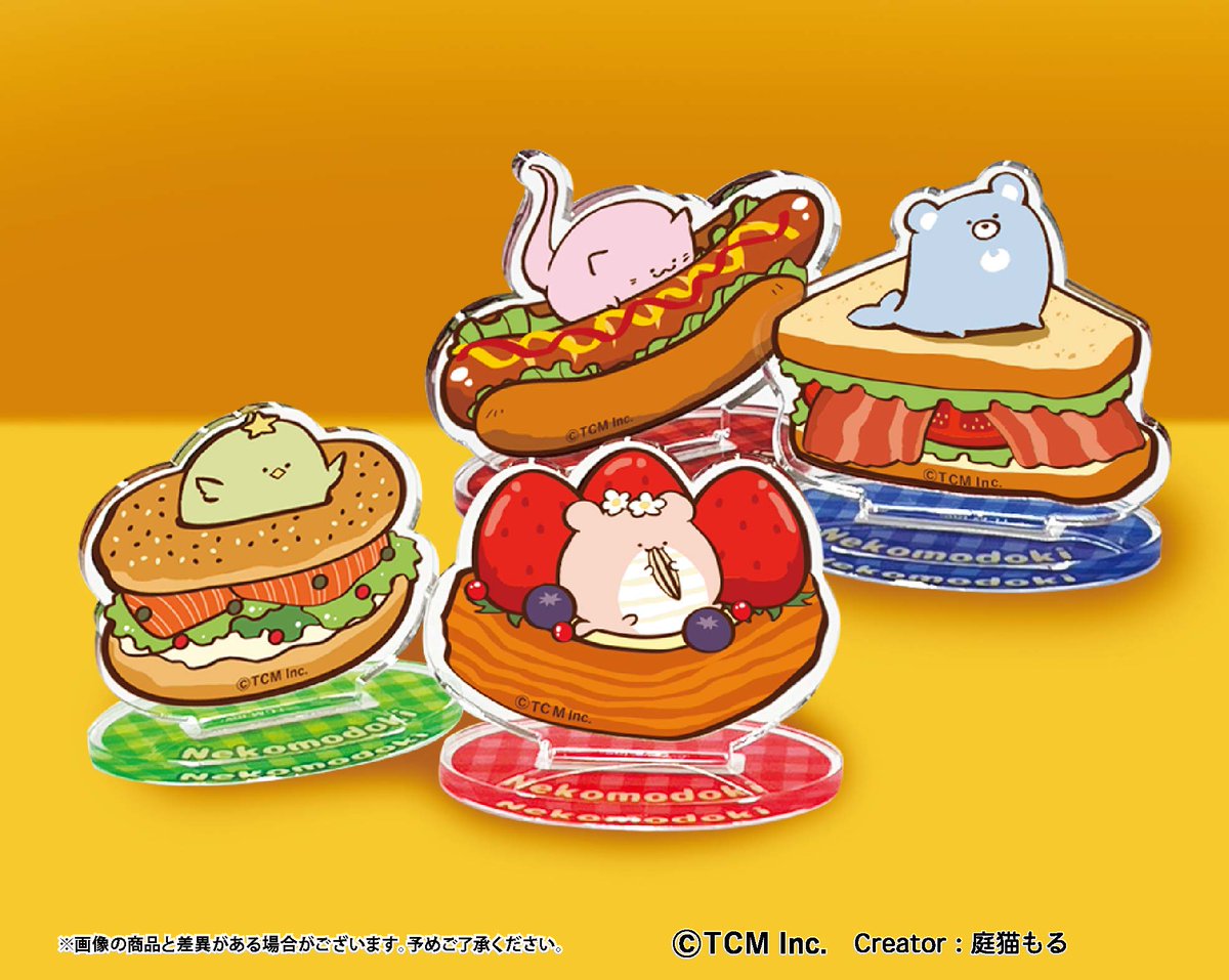 「3月新商品のご案内 大きなパンにガブリ!ねこもどき焼き立てパンミニアクスタが登場」|ねこもどきのイラスト