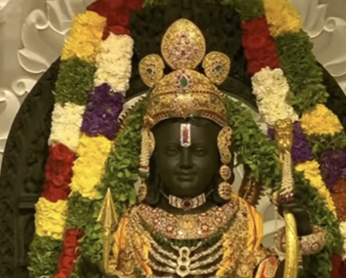 Jay Shree Ram 🏹🥳🙏🏻 

#AyodhaRamMandir 
#JaiShreeRam 
#RamLallaVirajman