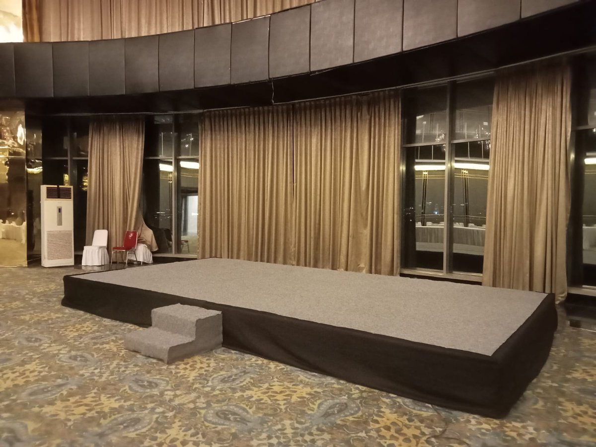 suryajayaevent1's tweet image. DISEWAKAN PANGGUNG PORTABLE SIAP KIRIM BOGOR DAN SEKITARNYA. 

Untuk infomasi lebih lanjut bisa menghubungi nomor dibawah ini via wa atau sms : 082181181975 ( mita ) 081317490812 ( dimas )

#sewapanggung #sewapanggungportable #panggung