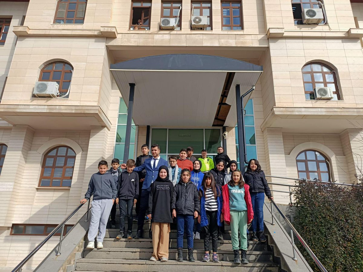 Dönem Sonu Haftası Etkinlikleri kapsamında İsmail Fakirullah İmam Hatip Ortaokulu  öğretmen ve öğrencilerinin Tillo resmi kurumlari gezisi. <a href="/tcmeb/">Millî Eğitim Bakanlığı</a> <a href="/mem_siirt/">Siirt İl Millî Eğitim Müdürlüğü</a>