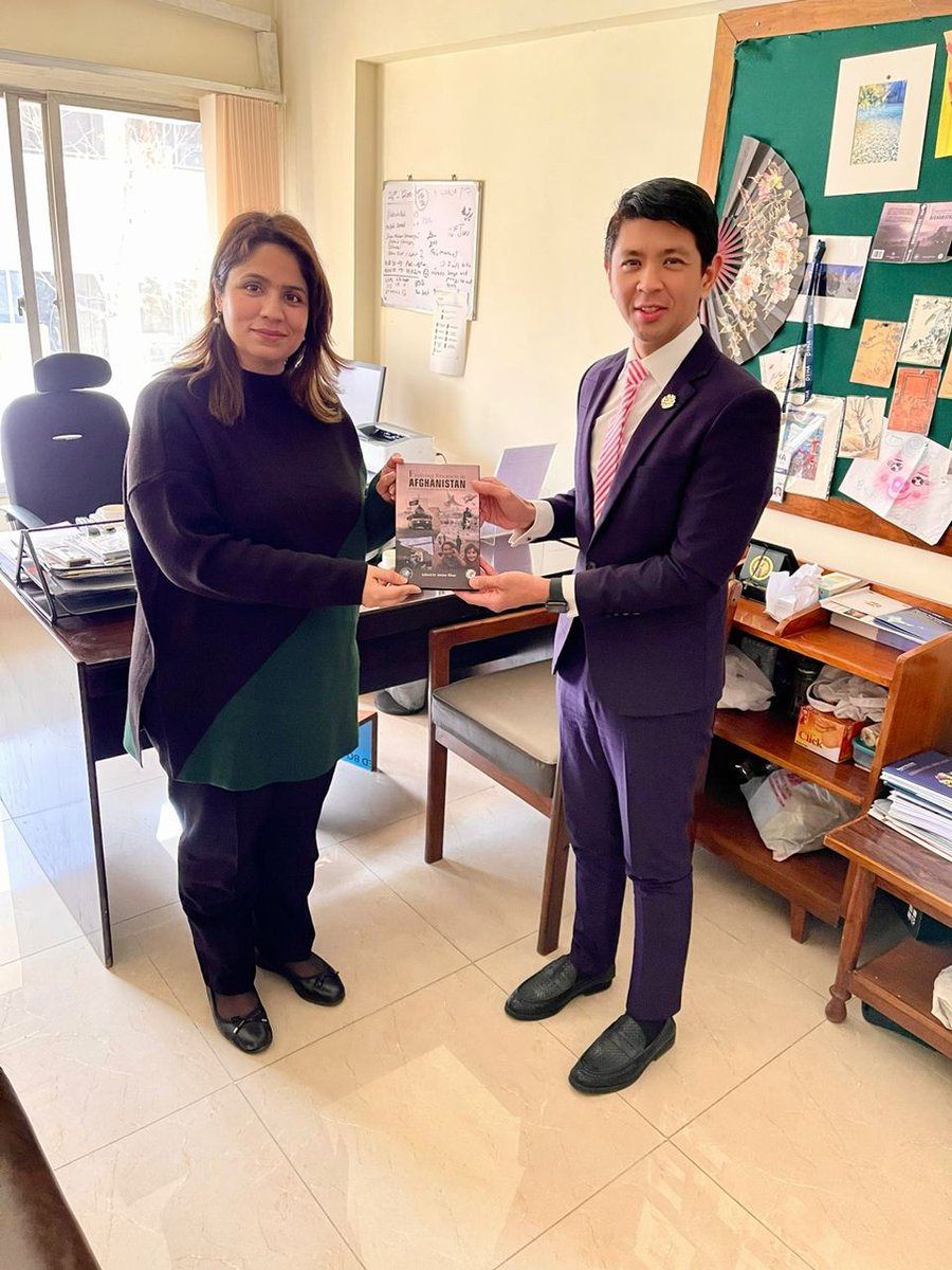 On 10 January 2024, Mr Syafik, Counsellor of the High Commission paid a courtesy call on Ms Amina Khan, Director of the Centre for Afghanistan, Middle East &amp; Africa (CAMEA) at her office.