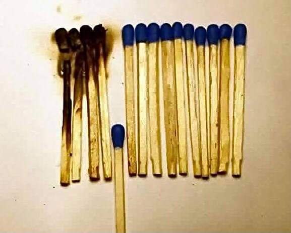 الانسحاب جبن إلا في أربعة مواضع ؛
1-الانسحاب من نقاش عقيم..
2-الانسحاب من علاقة رديئة ..
3-الانسحاب من مكان لا يعرف أهلة قيمتك.
4-الانسحاب لأجل المصلحة العامّة.