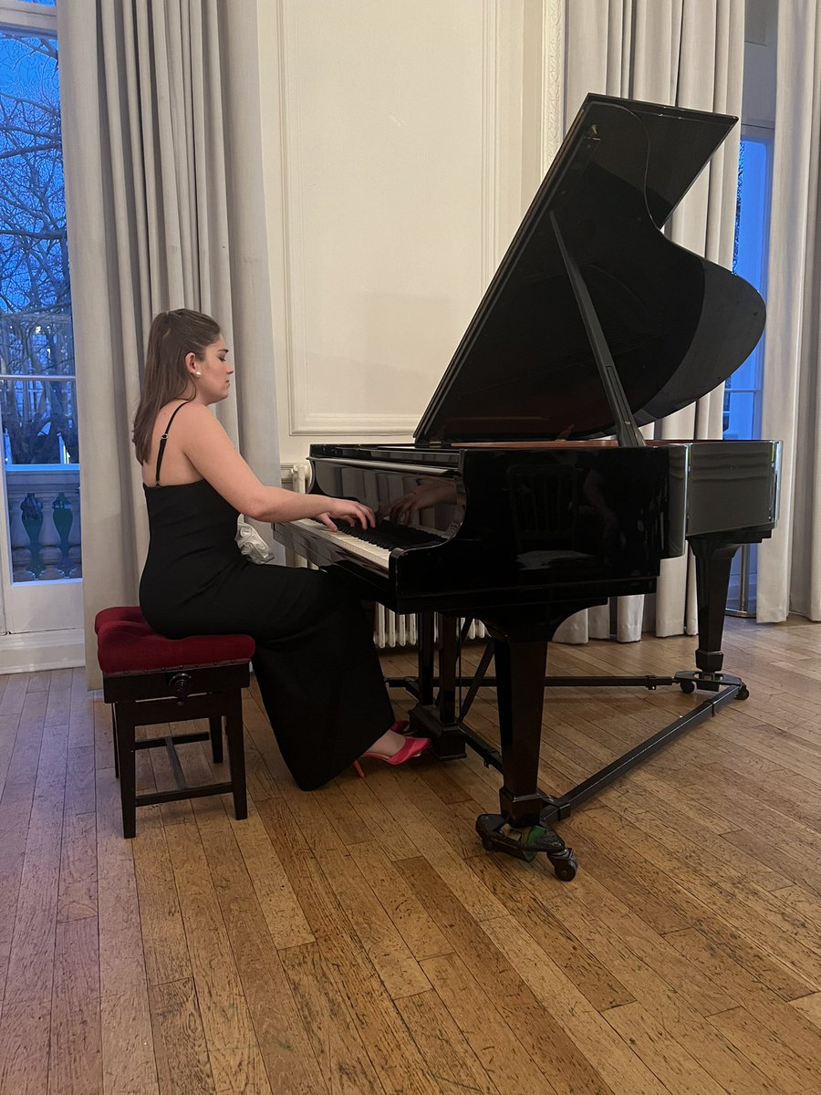 FSlipaczek's tweet photo. @SlipaczekPro again promoting Chartered Status by financially supporting The Arts &amp; giving back @ChopinSoc Proud to be Polish @pfsconf @cii @StudyLIBF @CISI @SOLLAadvice @FTAdviser @Profadviser @NewModelAdviser https://t.co/w2lTzja74Z