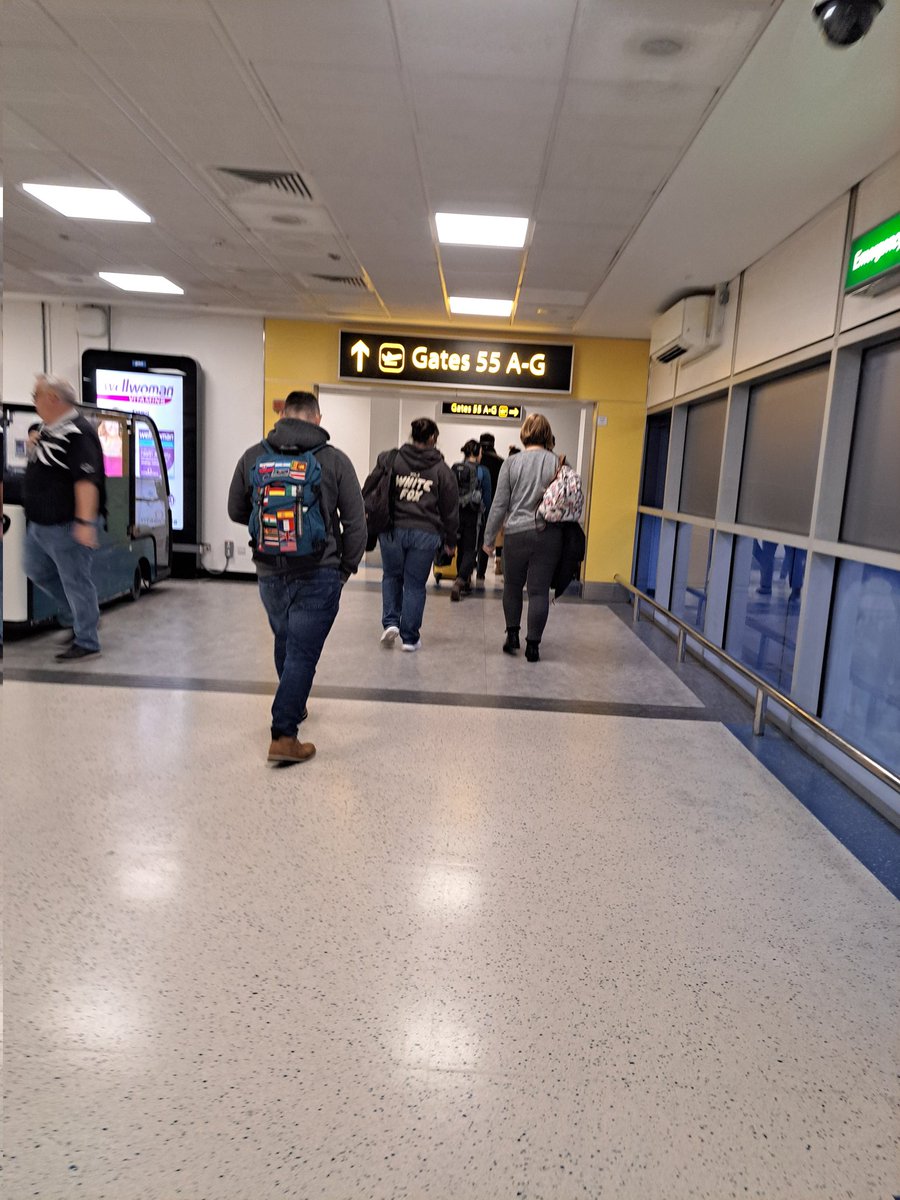 AdvisoryBlyth's tweet photo. Travelling again ✈️ With storm Isha 🤢Look out, Scotland, here we come. #SRUC #QMS #smart ##datadrivendistion #commordun ##eid #livestocksoftware #livestockdatarecording https://t.co/YNqlINgQ8I