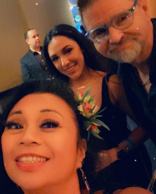 Fun times at @xbizawards2024 tonight!! https://t.co/MZo1C45lLg<a class="tags" target="_blank" title="On Twitter" href="/?out=eyJ0eXAiOiJKV1QiLCJhbGciOiJIUzUxMiJ9.eyJpYXQiOjE3MjI1NjI5MDcsImlzcyI6InR3cG9ybnN0YXJzLmNvbSIsIm5iZiI6MTcyMjU2MjkwNywiZXhwIjoxNzU0MDk4OTA3LCJyZWRpcmVjdF91cmwiOiJodHRwczovL3R3aXR0ZXIuY29tL3hiaXphd2FyZHMyMDI0In0.kZAYPnhCVFsgc6wlni_mKDa2xrXKodsZSMN-szcI8JyOx-5eqyMvaESgytpweCiee8sIam4g5-geGwr9m9ci5Q">@xbizawards2024</a>