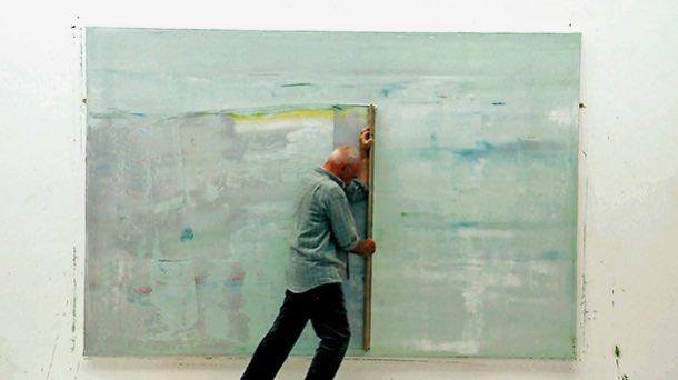 8.
Lo abstracto viaja más rápido que la luz, por eso no lo ves.

_Richter