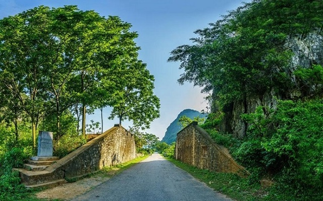 mile_love's tweet photo. Đằng sau một người đàn ông thất bại là một người đàn bà xúi dại. Và phía sau một người đàn bà xúi dại là một kẻ thứ ba vô cùng lợi hại. https://t.co/FXYK5nuoAk
