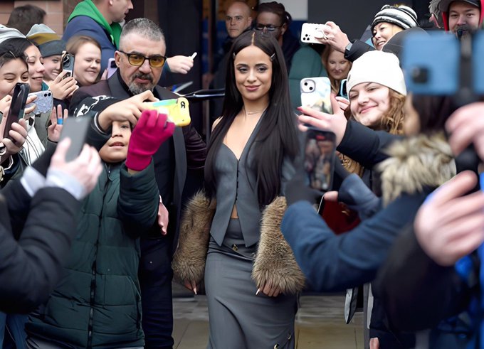 #CamilaCabello is the Star of the  #SundanceFilmFestival, looking beyond beautiful, and causes a sensation posing with #JayWill and #ChiwetelEjio, the costars of her upcoming movie #RobPeace!👏👩‍🎤🌟☀️💃📽️📸✨💫🌟👑❤️‍🔥