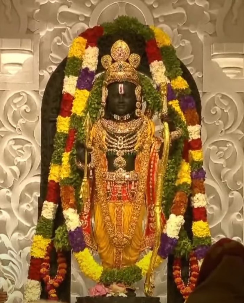 Kriti0400's tweet photo. Return of RAM after 500 Years 🙏🏻🚩 
#RamForRamMandir #RamLalla #AyodhaRamMandir #RamMandirPranPrathistha https://t.co/oGGLW1MmZj