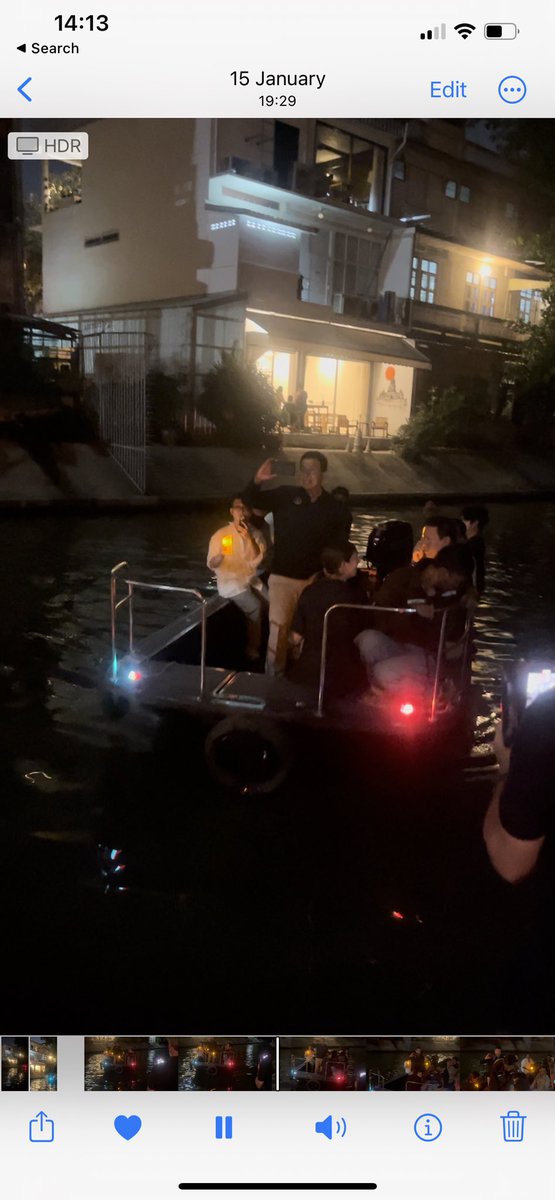 configlight's tweet image. Bangkok Social Lighting Workshop final presentations to Governor of Bangkok and his Deputy. Participants designs included a boat crossing, a selfie point, birdcage lanterns #sociallighting #Bangkoklightingworkshop @LSEnews @LUCIassociation @LightFollowsBeh