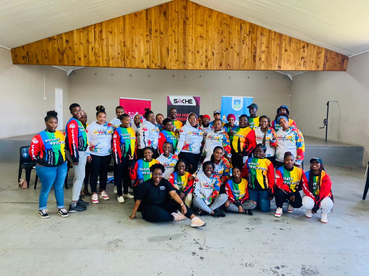 Smiles ON! Catalyst Crew prepped for a week of Pushin' Progress &amp; infectious positivity.  Every action counts.  This Monday, fuel your fire with clear goals, small wins, &amp; community uplift.  #YouthLedChange #CatalyticChange #PushinProgress