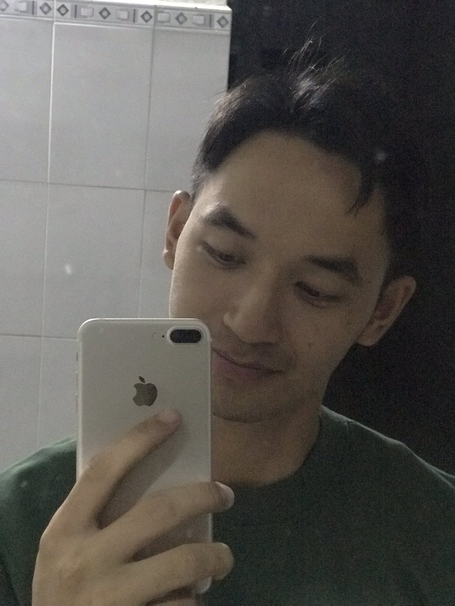 Anh là món chính!