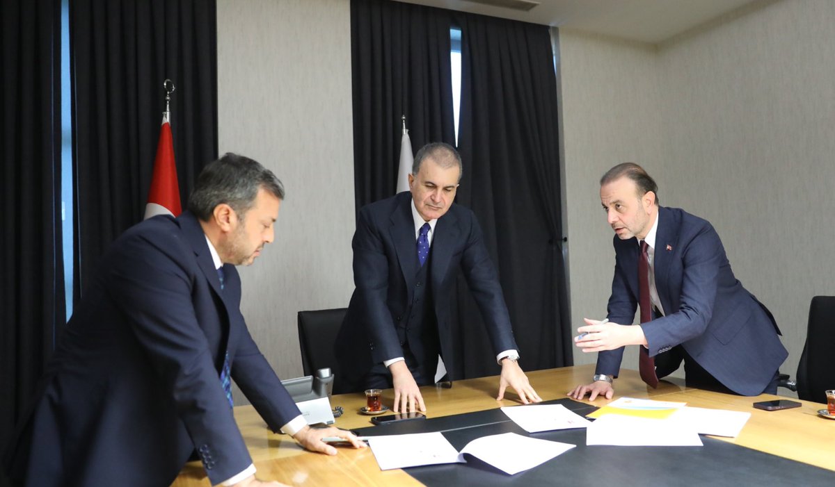 ozangulacti's tweet photo. Çalışıyoruz… 
#AdanaKazanacak

@omerrcelik 
@fmkocaispir https://t.co/TJloB7OtPS