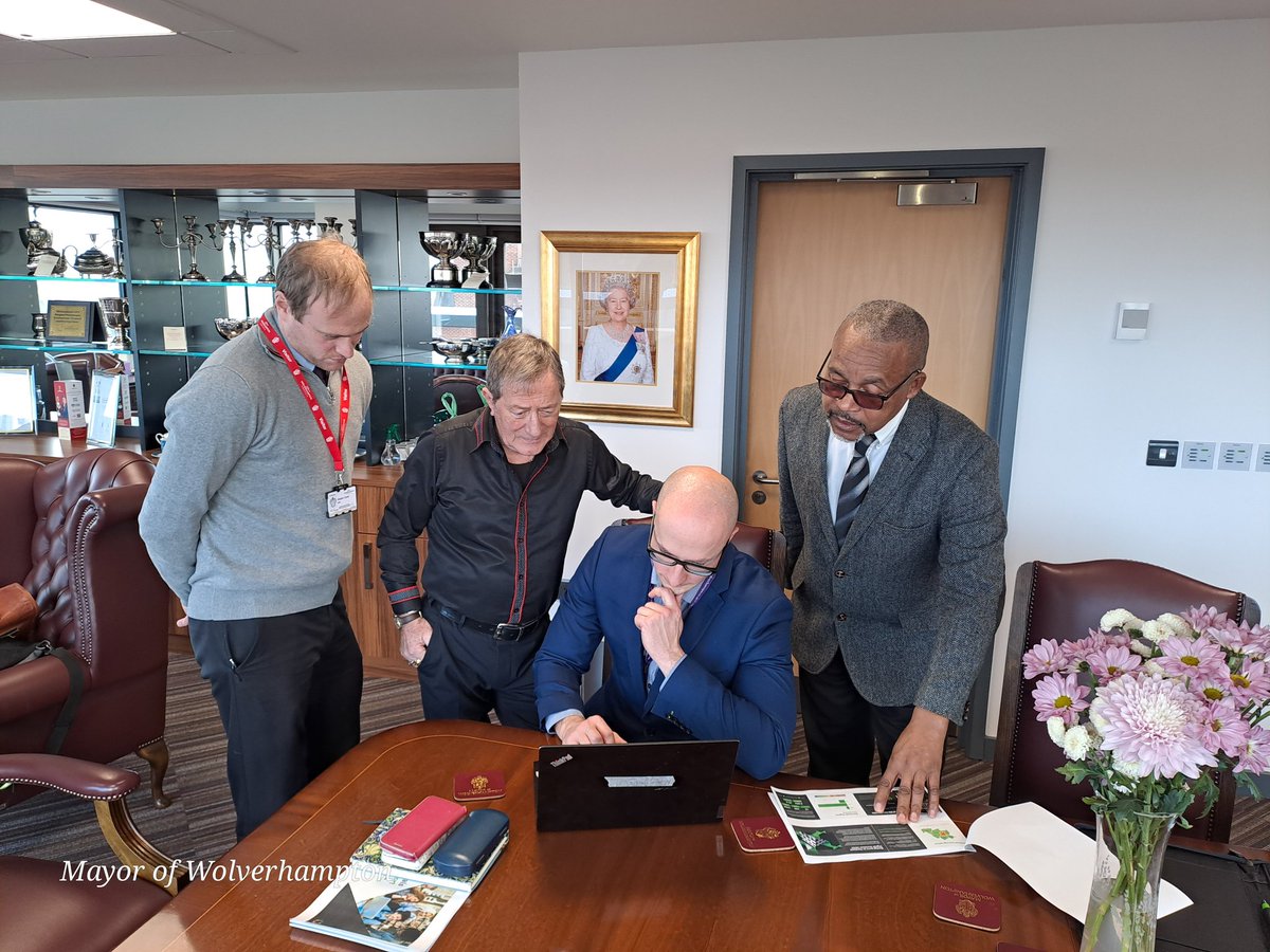 WolvesMayor tweet media