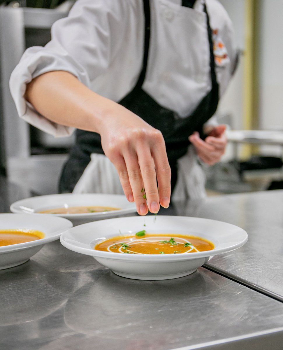 Whether you're a foodie at heart or a future celebrity chef, we have the ingredients for your success. Enroll today and begin your culinary journey!

toptoques.ca/contact-top-to…

#cheftraining #chef #chefschool #culinaryschool #culinarystudent #kwawesome #culinaryarts #college
