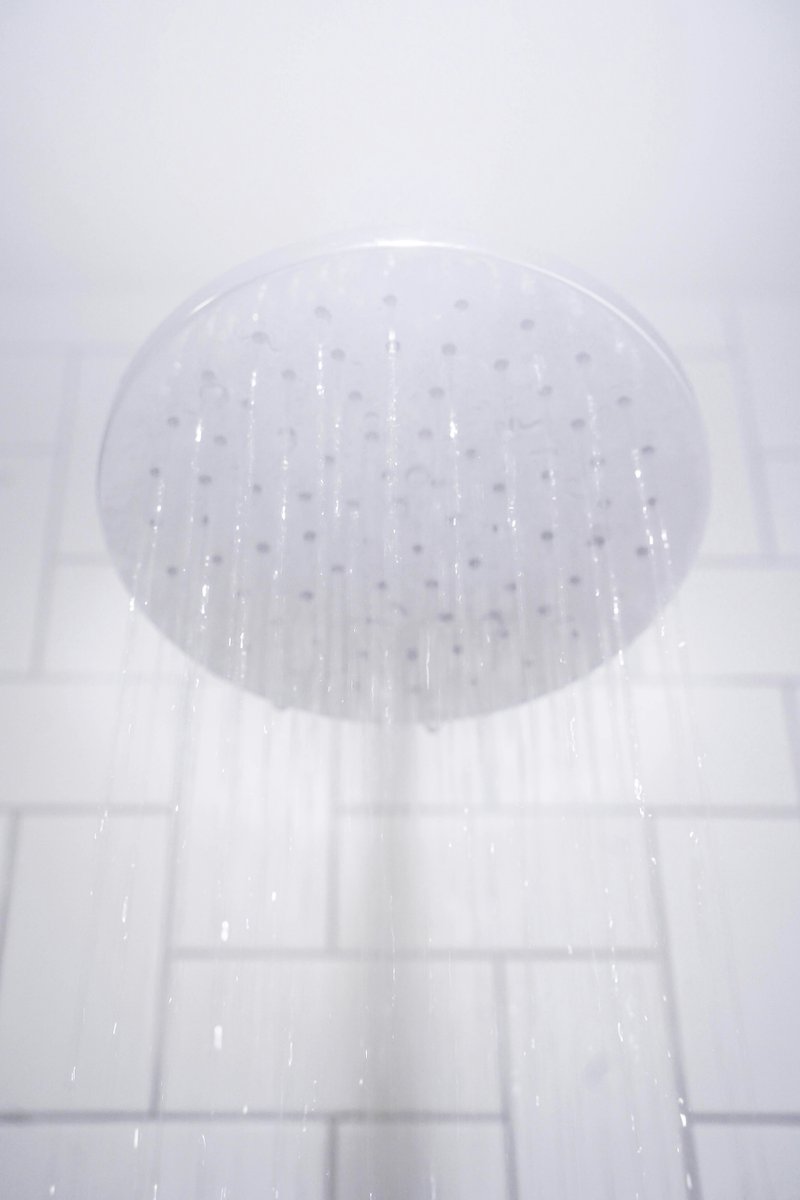 Our water filtration system brings the spa experience home, delivering the purest water for your ultimate indulgence. 
 #PureComfort #ShowerSanctuary #FilteredLuxury #PortaSoft #WaterFiltration #CleanWater #waterhealth