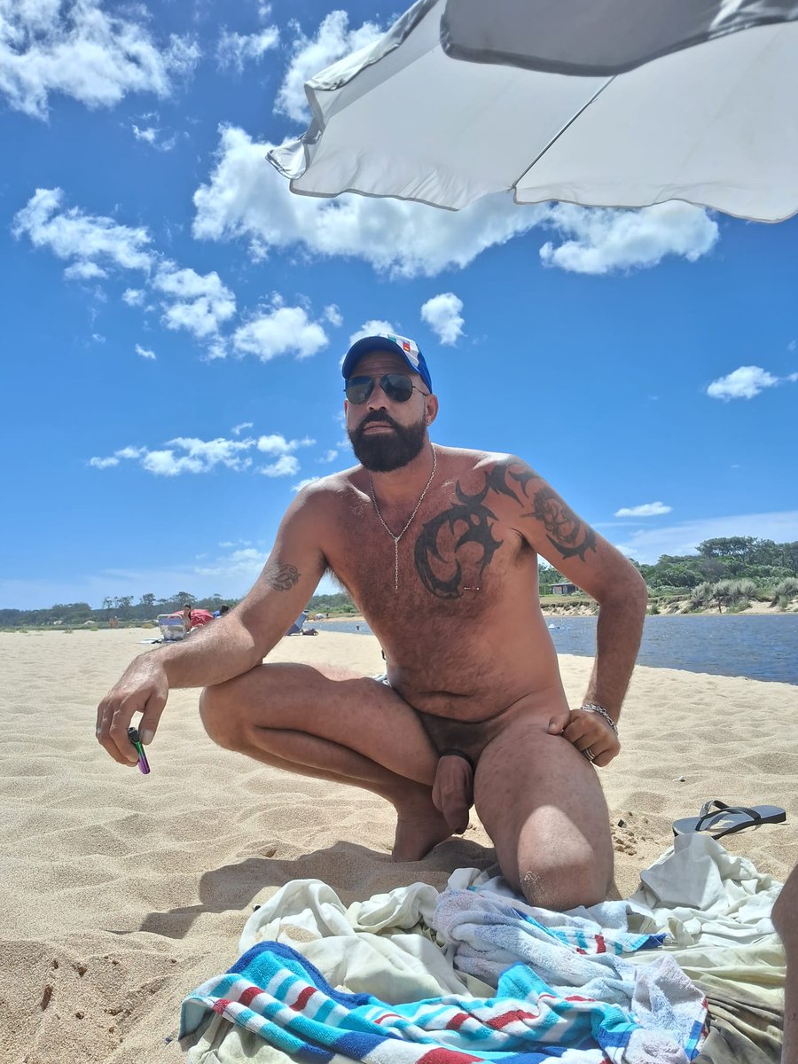 Hernán🇺🇾🇦🇷😈🍆🔁 (@hervas2879) on Twitter photo 