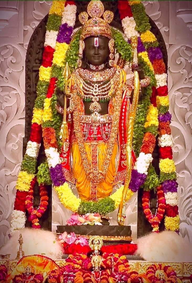मर्यादा पुरुषोत्तम भगवान श्रीराम के भव्य मंदिर में प्रतिष्ठापन के इस पवित्र अवसर पर आप सभी को हार्दिक बधाईयाँ और शुभकामनाएँ। 
जय सियाराम सियाराम जय जय राम...ll
जय श्रीराम जय जय श्रीराम... 🌹🌹🌹🌹🌹