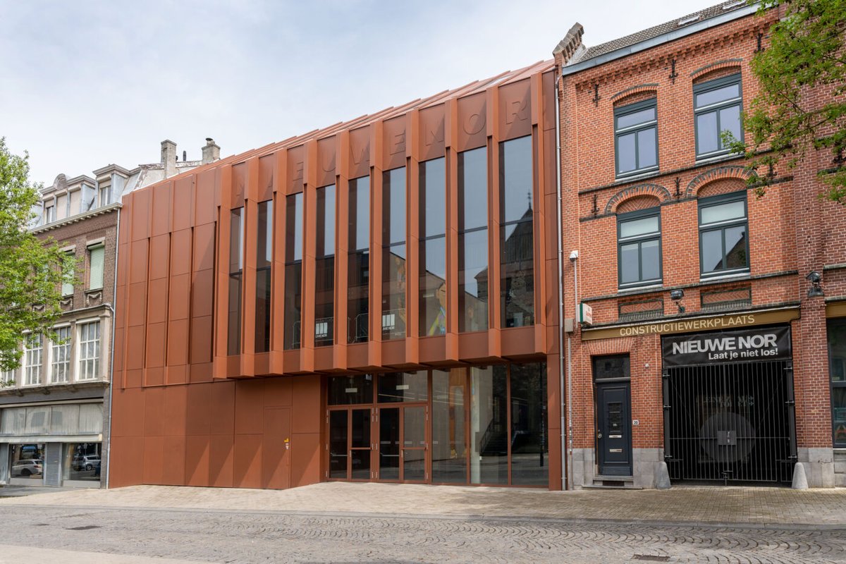 Luxe villa’s, energie neutrale kantoorpanden, multifunctionele belevingscentra en eigentijdse appartementencomplexen. De 27e editie van de Reynaers Projectprijs is begonnen; inschrijven kan tot en met 29 februari. im.nu/7jtcvo