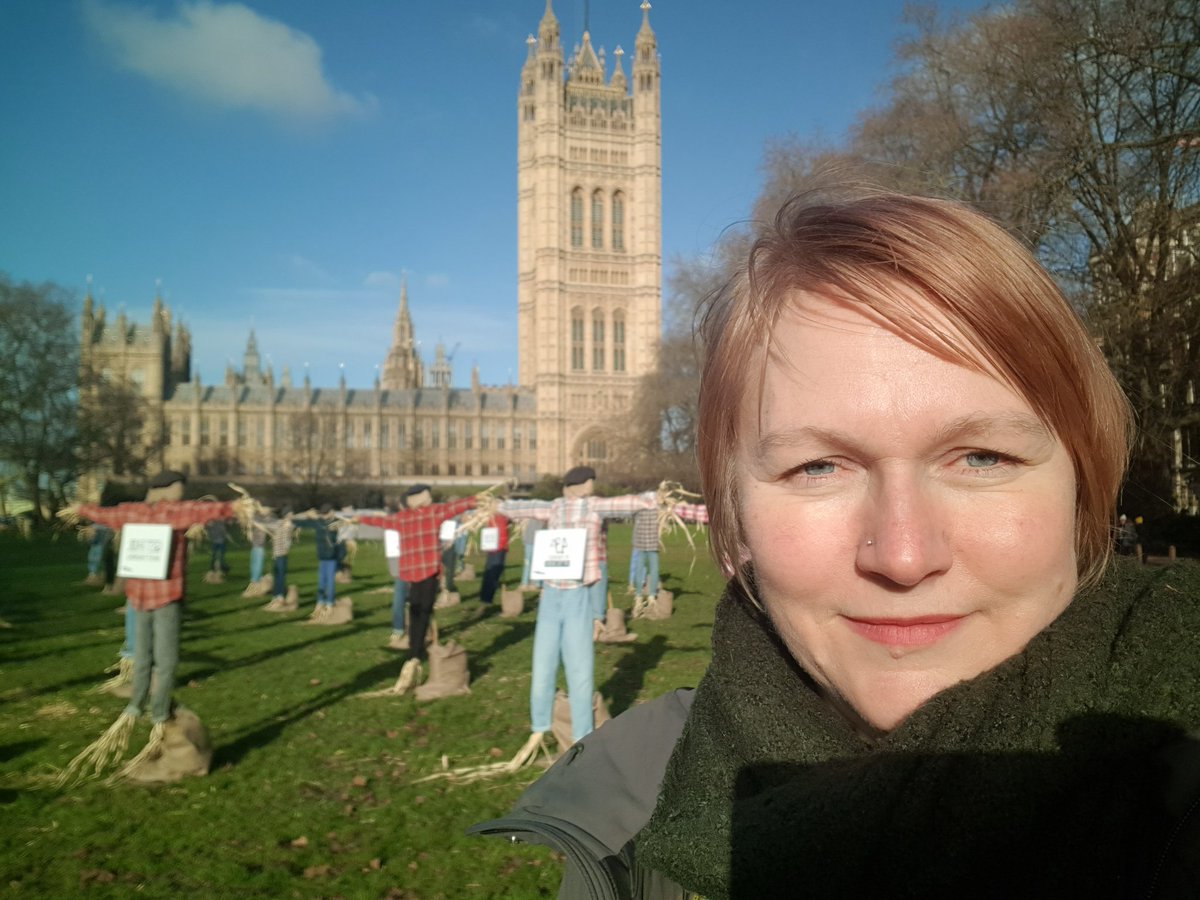 In parliament today to support the #GetFairAboutFarming 100,000+  petition and debate.

@TheGreenParty support proper protection for UK farmers and growers, many on brink of survival.

Supermarkets must pay fair prices, pay on time and pay what was agreed!