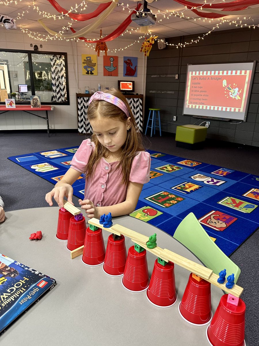 OCPSMediaCenter's tweet photo. Our Circus STEM week was very exciting! We problem solved, worked together, and flexed our engineering muscles! 🎪🦁💪🏼 https://t.co/AiPLKzZHDK