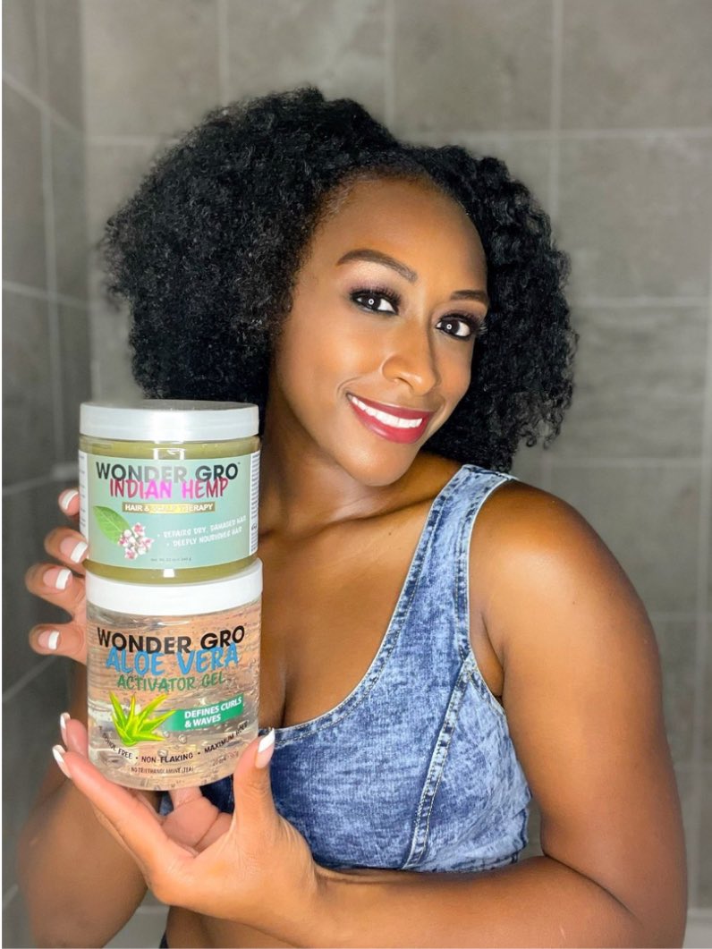 Deep condition and style your hair with Wonder Indian Hemp and the Aloe Vera Activator Gel🤩 | @jermanyonline
.
.
#WonderGro #naturalhairjourney #naturalhairlife #healthyhair #transitioninghair #naturalhairstyles #styling #naturalhair #protectivestyling #naturalhaircaretips