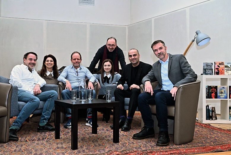 Séjour à Sofia en compagnie de <a href="/FranckThilliez/">franck thilliez</a> <a href="/Bernard_Minier/">Bernard Minier</a> et <a href="/michelbussi/">Michel Bussi</a> organisé par <a href="/EnthusiastBooks/">Enthusiast</a> !