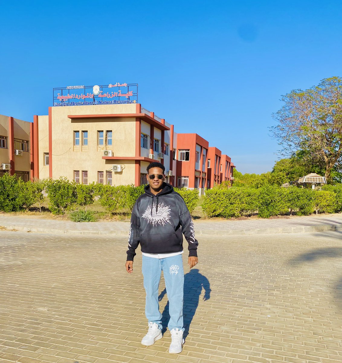 AhmedSa73296664's tweet photo. 🇻🇨✨ https://t.co/0tiJyfdjuz