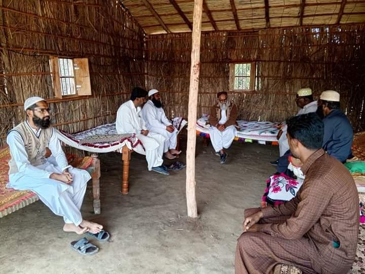 BajeerHaleemJUI's tweet photo. #خوشحال_سندھ_آؤملکربنائیں
جمعیتہ علماء اسلام امیدوار این اے 223 مولانا فتح محمد مھیری پی ایس 71 مولانا محمد اسماعیل خاصخیلی کا مختلف گائوں میں اليکشن کمپين #ووٹ_صرف_کتاب_کا #ہمارا_انتخاب_کتاب
#ووٹ_مولانا_کا
#NA223 #PS71
#KitabWalay
#Vote4Book
#TeamJUIBadin https://t.co/6UkeZkt3nP