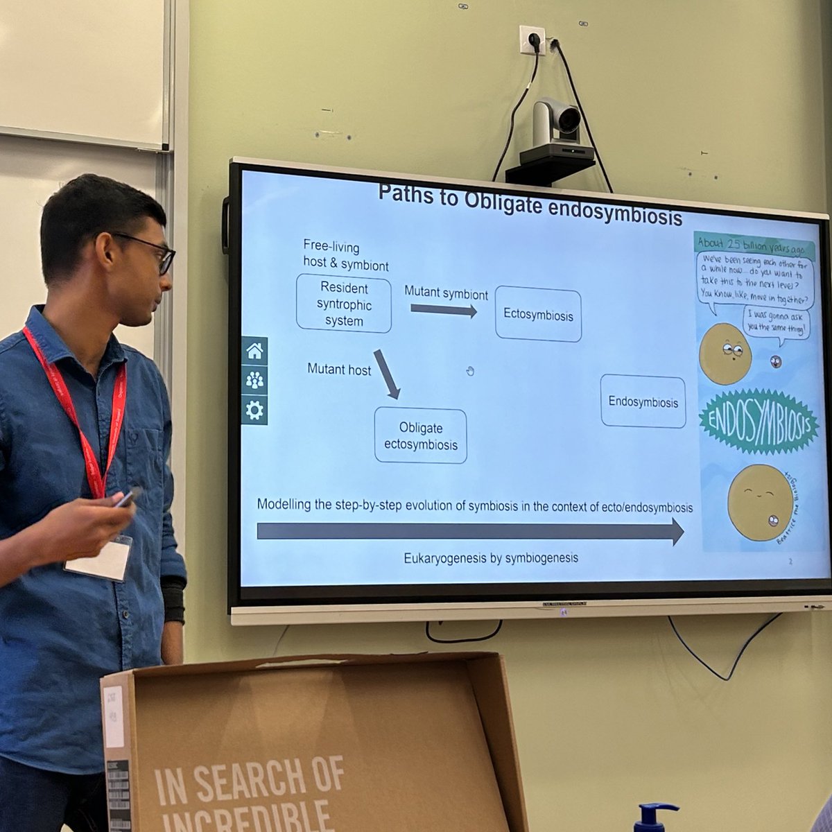 The EvoGamesPlus started with the first presentations from our ESRs @pires_dl @MalgorzataFic and @KrisNandakishor! Their work focused on multiplayer cooperation, time delays and endosymbiosis.