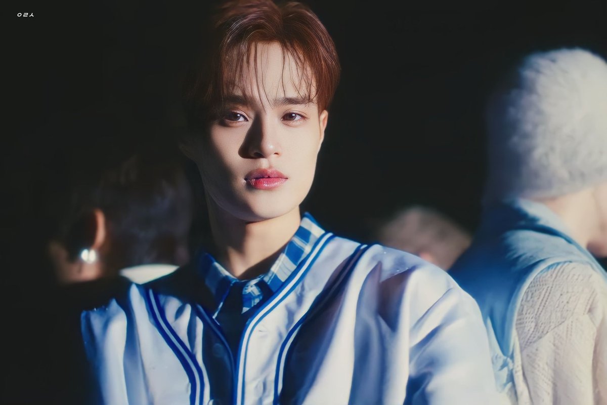 eroshwi's tweet photo. '𝐆𝐑𝐀𝐁 𝐌𝐄' 𝐌/𝐕

#이대휘 #에이비식스
#LEEDAEHWI #AB6IX https://t.co/fjnZYadxb2